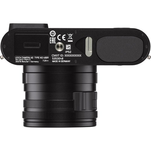 price of leica q2