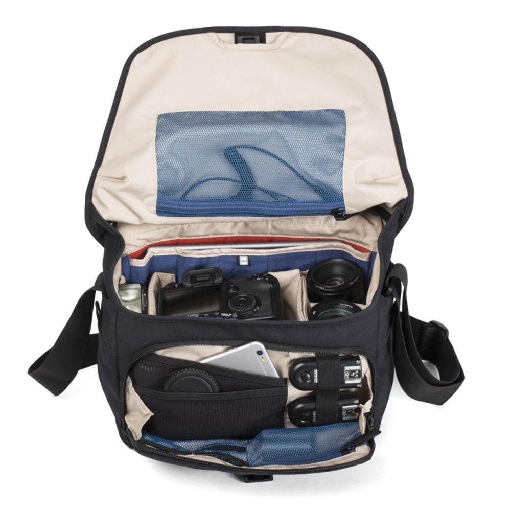 Crumpler Kingpin 8000 Bag - Black | Diamonds Camera