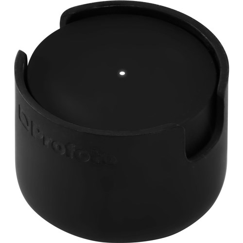 901310-901312-901314-901316-901318_g_profoto-connect-angled-in-case_productimage