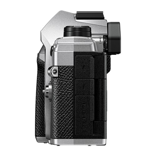 C49_OM-5_SLV_Rightside