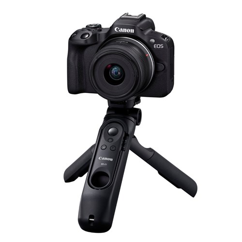 Canon-EOS-R50-Vloggers-Bundle-09