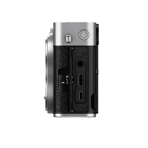 Fujifilm-X-E5-Silver-Body-04