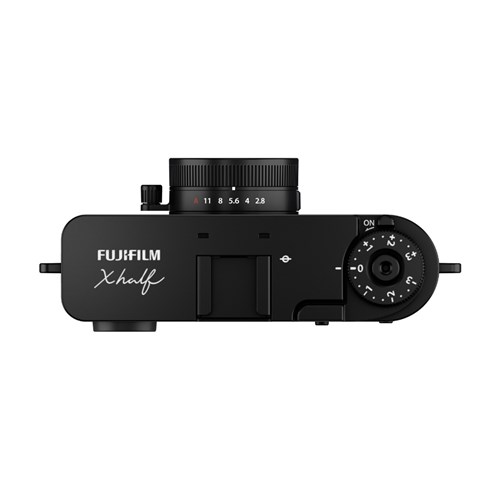 Fujifilm-X-HF1-Black-Digital-Camera-03