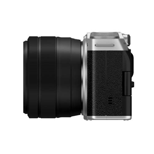 Fujifilm-X-M5-Silver-15-45mm-Lens-Kit-05