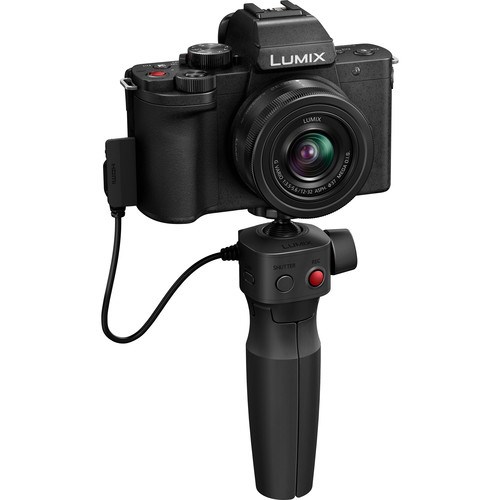 PANASONIC-G100-TRIPOD-2