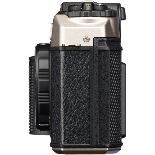 Pentax-17-Film-Camera-06