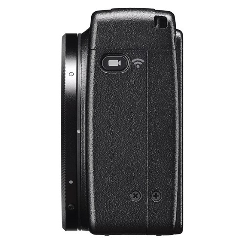 Ricoh-GR-III-Camera04