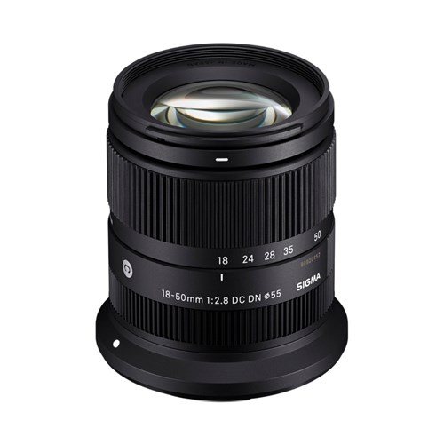 Sigma-18-50mm-F2.8-DC-DN-Canon-RF-Mount-Lens-03