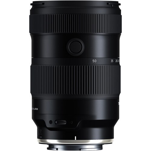 Tamron-17-50mm-F4-Di-III-VXD-Sony-E-Mount-Lens-02