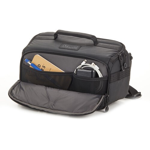 Tenba-Axis-V2-6L-Black-Sling-Bag04