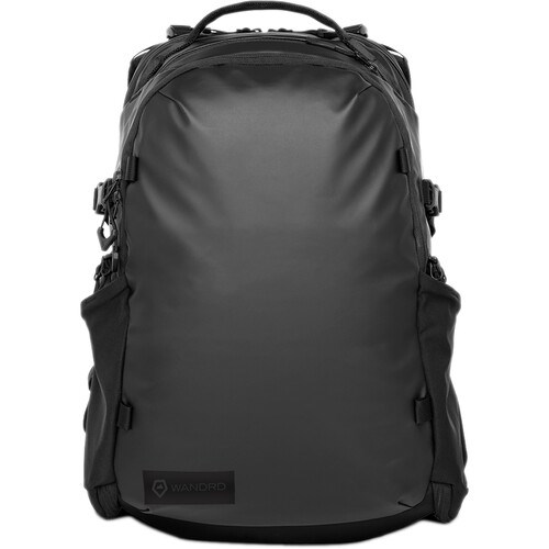 Wandrd-Stratus-Photo-18-Black-Backpack-01