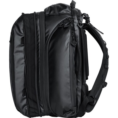 Wandrd-Transit-45L-Black-Backpack-Essential-Plus-Bundle07