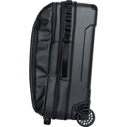 Wandrd-Transit-Carry-On-Roller-Black-Essential-Plus-Bundle06