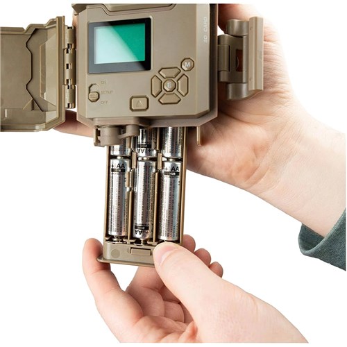 bushnell_core_ds_24mp_no-glow_trail_cam_04