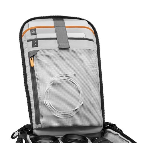 camera-backpack-lowepro--flipside-iii-lp37351-pww-laptop