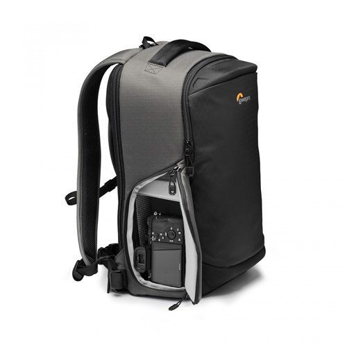 camera-backpack-lowepro--flipside-iii-lp37351-pww-side