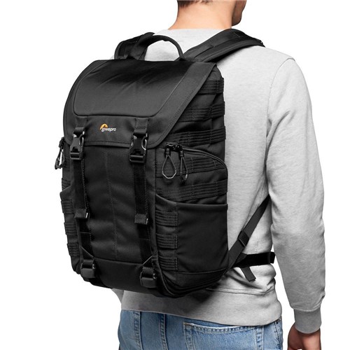 camera-backpack-lowepro-protactic-bp-300-aw-ii-lp37265-pww-onbody-03