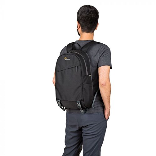 camera-backpacks-m-trekker-bp-150-model-sq-lp37136-config