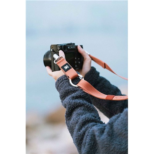 camera-strap-8-720x1080