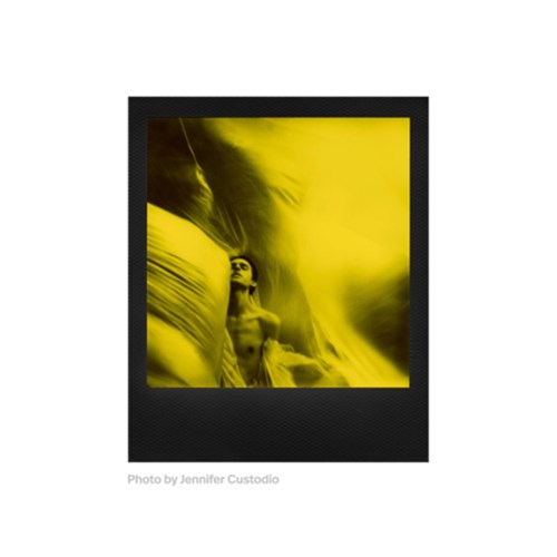 polaroid-cameras-duocolor-600-film-yellow-4