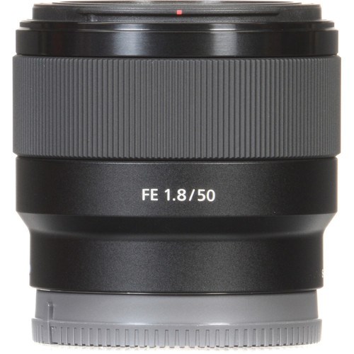sony-50mm-f1.8-full-2