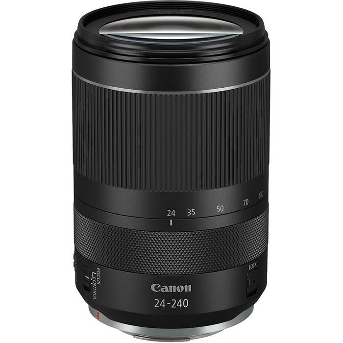 Canon RF24–240mm F4-6.3 is USM EOSRP24-2403.jpg