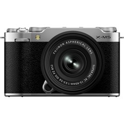 Fujifilm-X-M5-Silver-15-45mm-Lens-Kit-01