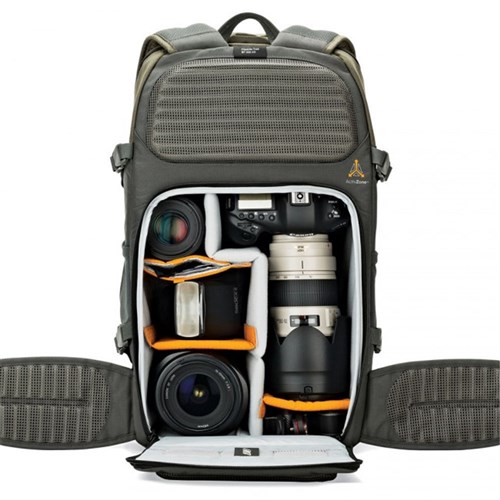 camera-backpacks-flipsidetrekbp-450aw-front-sq-lp37016-pww